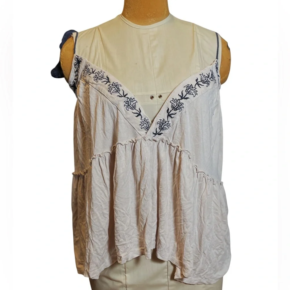Embroidered Boho Sleeveless Top with shoulder ties Wide V-neck M medium Altar’d - Picture 2 of 6